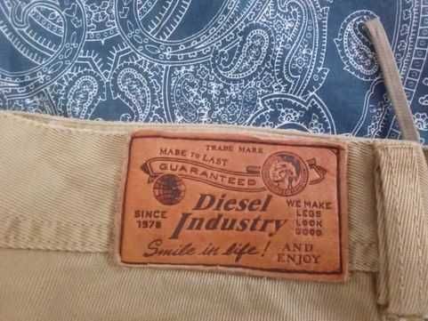 Оригинални дънки DIESEL като нови
