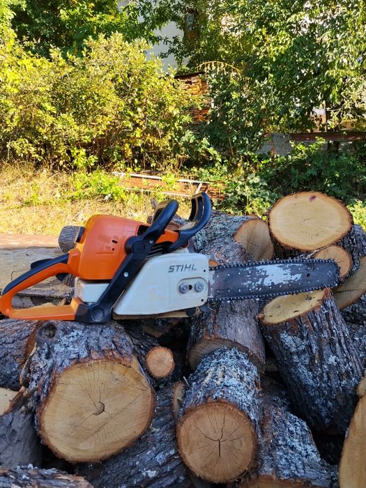 Stihl ms 390 mid-range.
