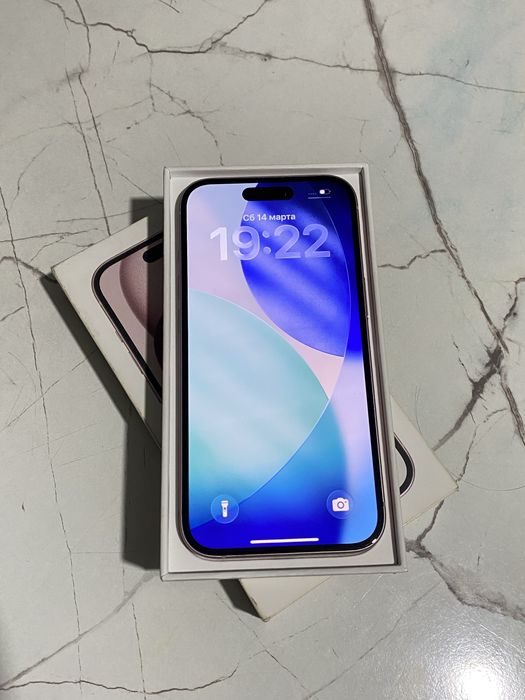 iPhone 15 128GB — ИДЕАЛЬНЫЙ