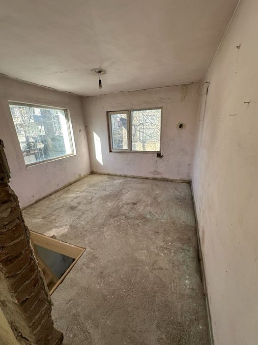 Продава се Къща в Асеновград - 85 кв.м за 1122 €/кв.м - Снимка #6