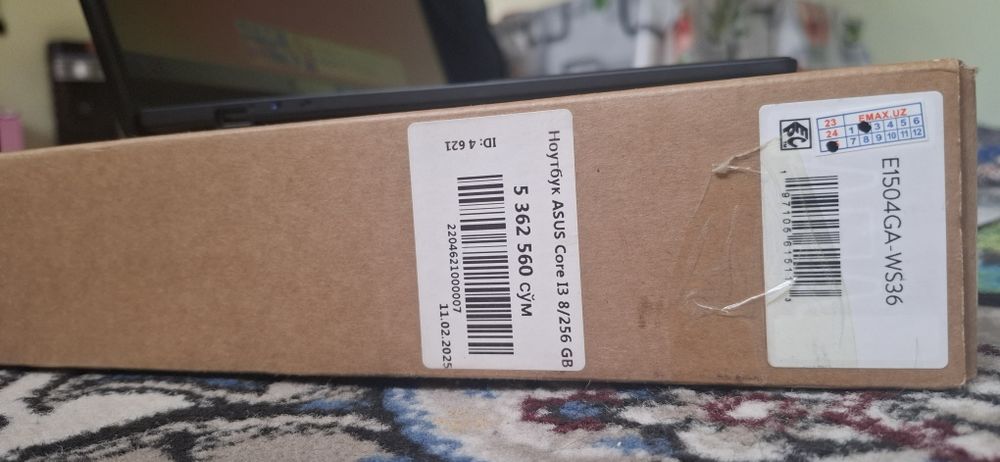 Asus vivobook holati yangidek kop ishlatilmagan