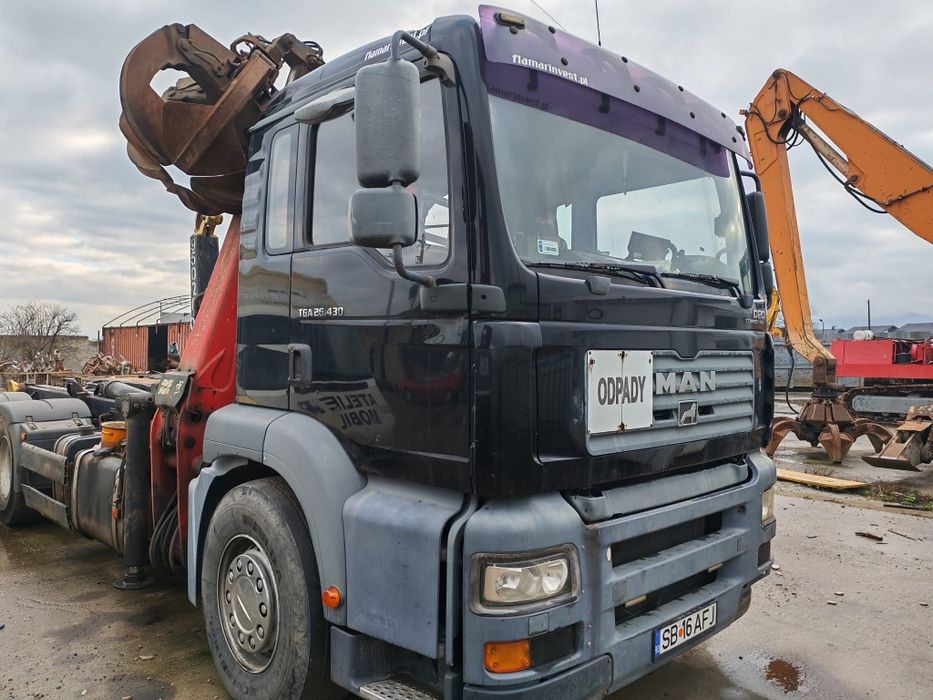 Vând Man abrollkipper +macara an 2007