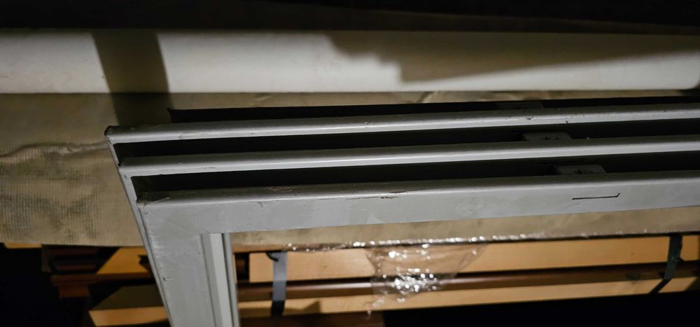 Метална врата с каса 72 х 210 х 4 см - 4 броя