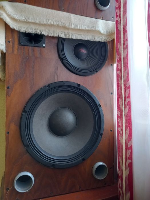 Sistem audio mixer  cu Bluetooth  nou. Și 2 boxe pe 12 inch