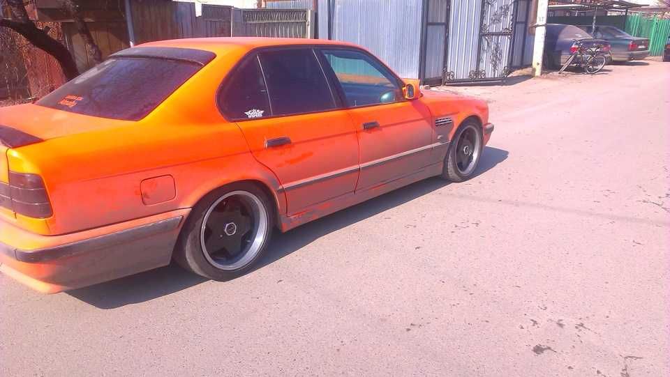 БОРБЕТЫ R17 разноширокие БМВ Е34