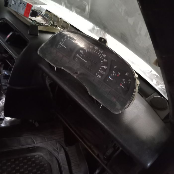 Продам   запчасть опель   вектра   а