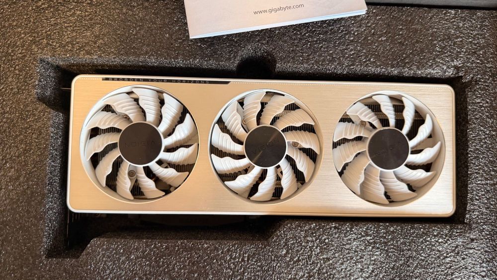 Gigabyte Vision nVidia GeForce RTX 3070 8GB