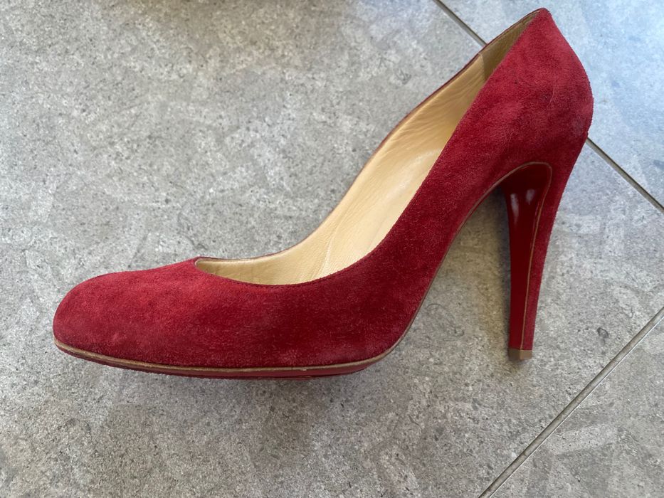 Оригинални обувки Louboutin