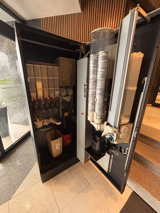 Вендинг машина Saeco