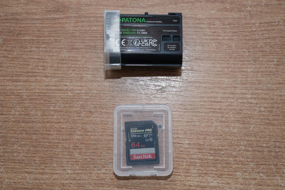 Kit Nikon D7500+4 obiective+ accesorii