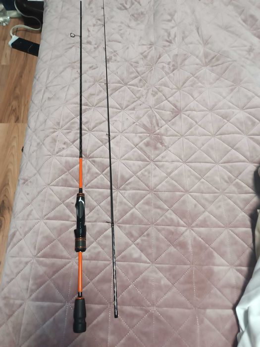 Спининг въдица Golden Catch Volt