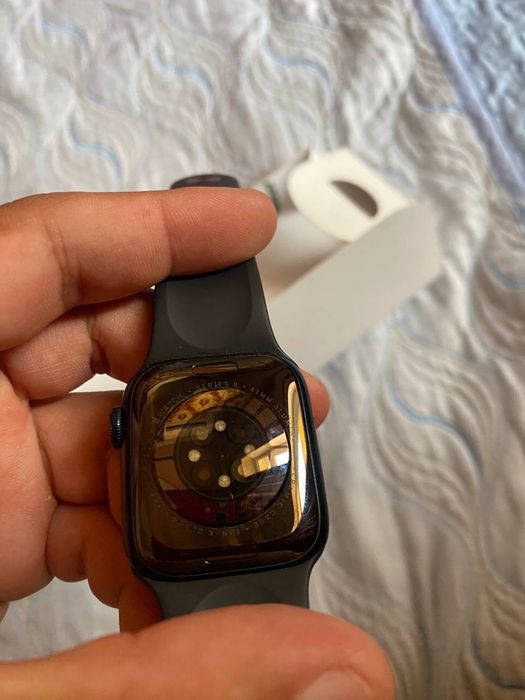 Apple watch 8 41mm sotiladi