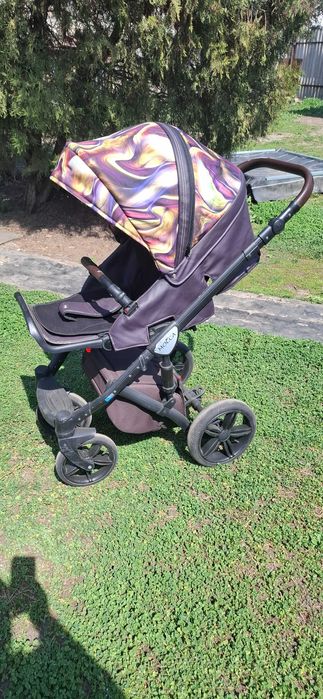 Продам коляску б/у