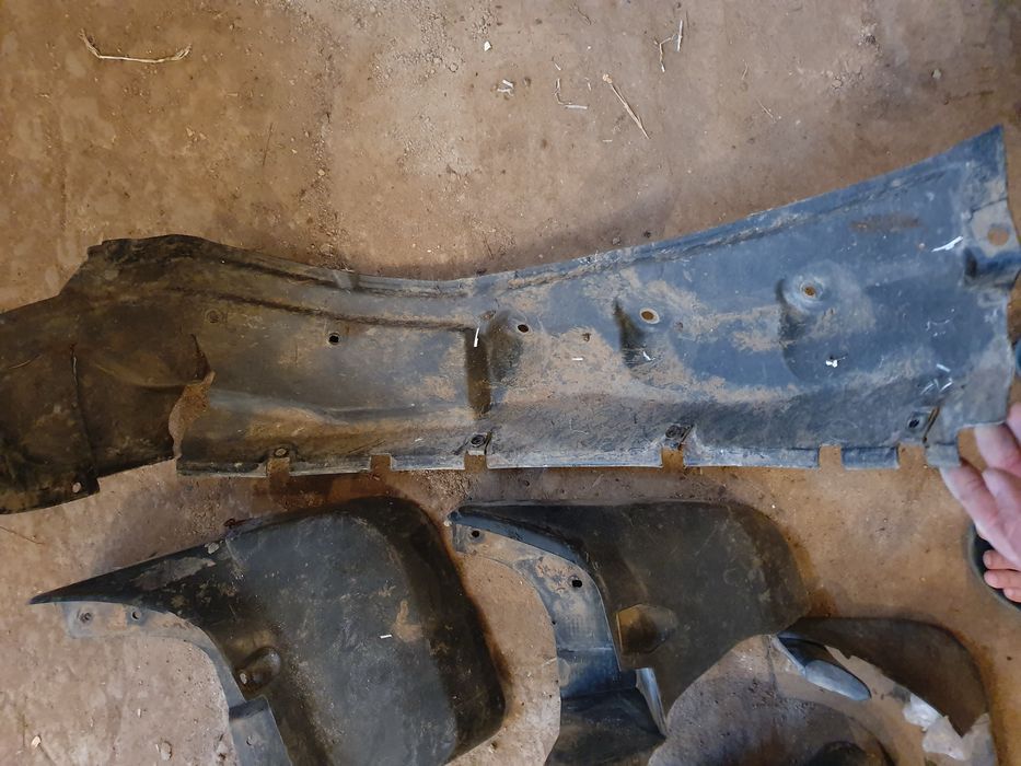 Продам запчасти на Хайлюкс