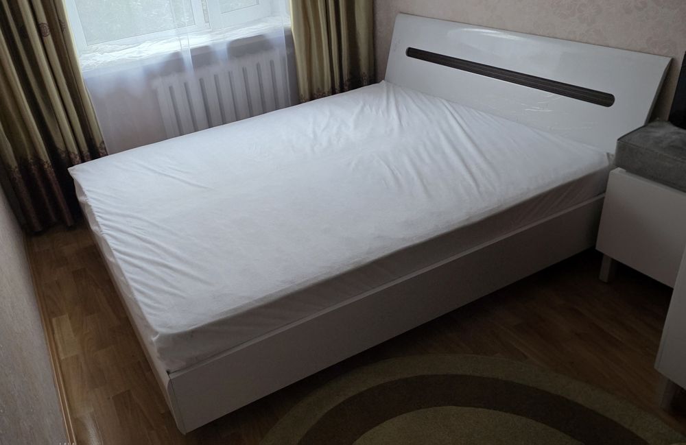 Кровать Ацтека с матрасом 160х200