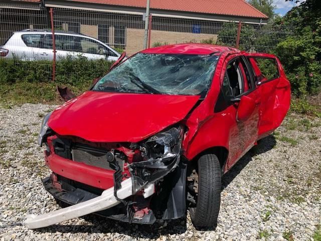 НА ЧАСТИ! Toyota Yaris 1.0 i 69 кс. 2013 г. Навигация P13 Тойота Ярис