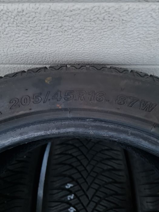 Всесезонни гуми 4 броя GOODRIDE AllSeason Elite 205 45 R16 дот 1424