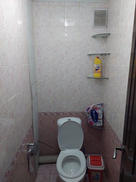 Kvartira sotiladi, gnekologiya yonida