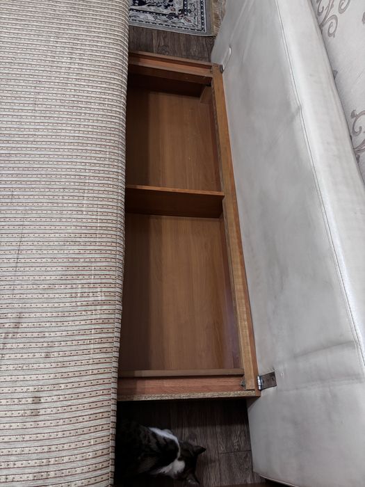 Диван в отличном состоянии