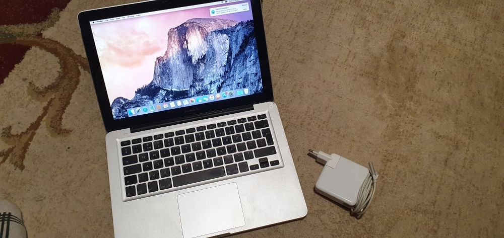 Macbook pro 13 inch i5 3gen
