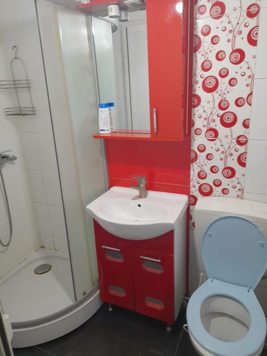 Garsonieră de închiriat