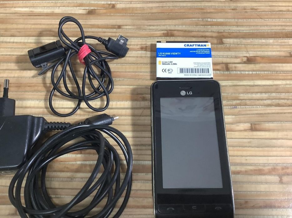 Продам LG KE990 Viewty