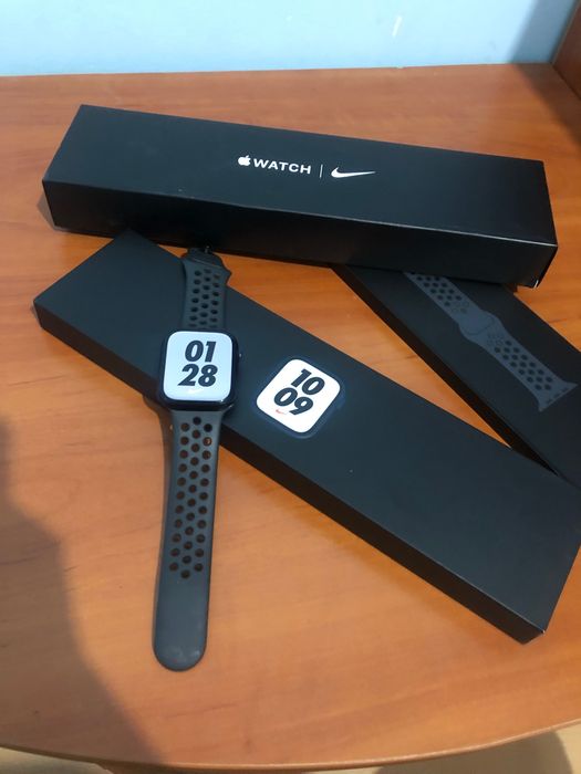 Apple Watch 7 Series (Nike) 45мм