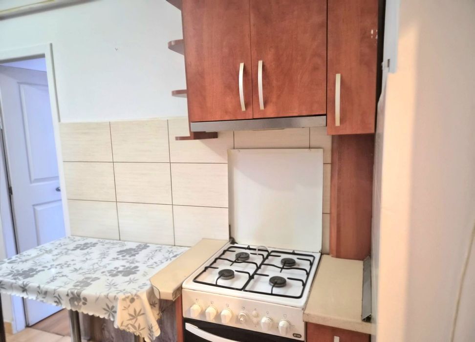 Proprietar vand Apartament 2 camere –Str. Hărmanului nr. 46