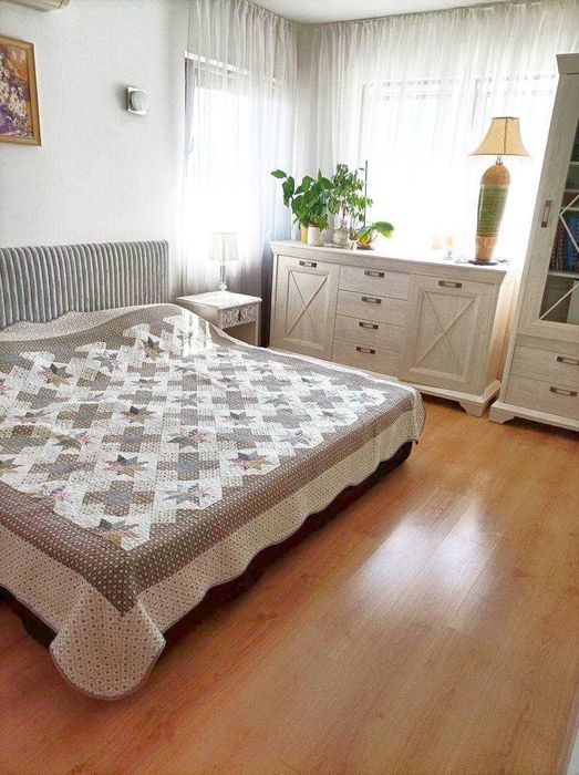Продава се Тристаен апартамент в Варна, Център - 75 кв.м за 1870 €/кв.м - Снимка #6
