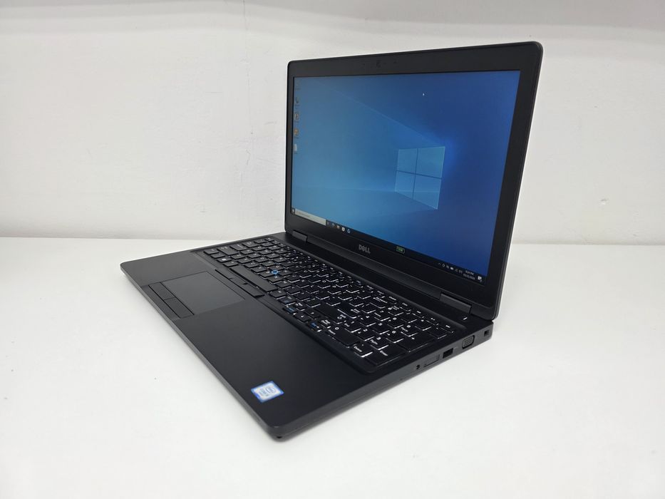 SUPEROFERTA! Laptop Dell Latitude PRO i5-6200U 15.6 FullHD iluminare taste. GARANTIE 1 an