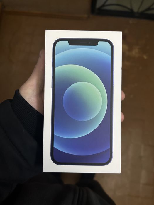 Продам iPhone 12 в отличном состоянии ТОРГ