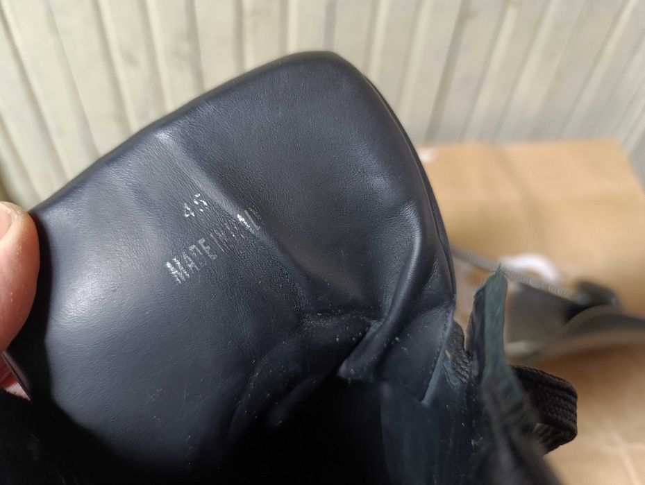 ''Versus Versace''оригинални мъжки кожени сникърси 45 номер