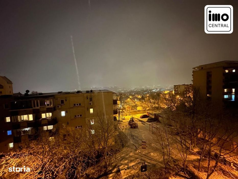 Apartament spatios, 3 camere DECOMANDATE, priveliste panoramica, Zoril