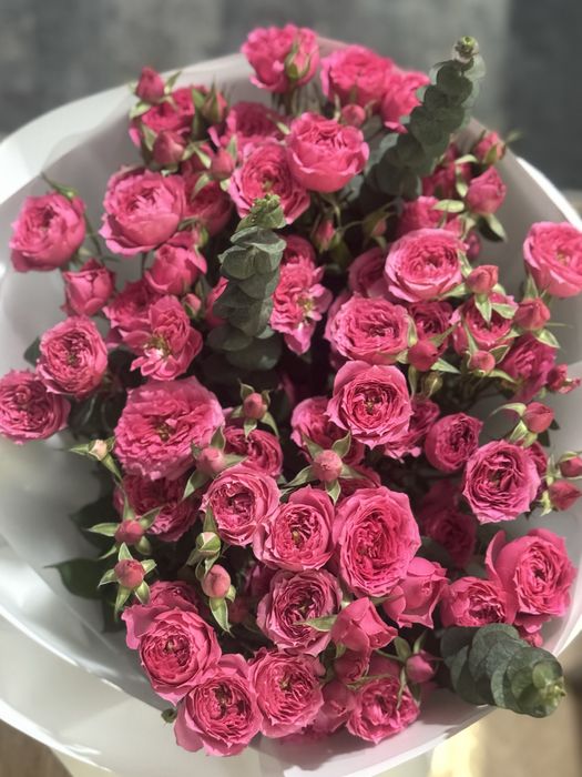 Букеты .         .