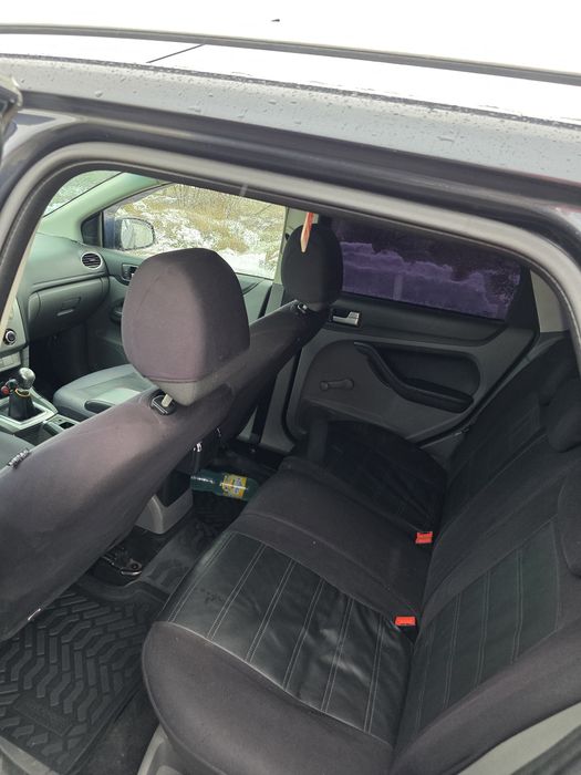 Vând Ford focus 1.6 diesel