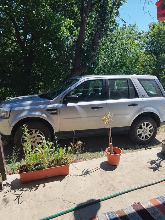 Land rover frelander 2
