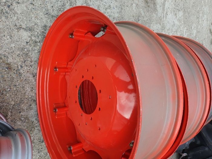 Jante de u650 tractor Romanesc pe spate R38 compatibil 14.00-38 WYZM