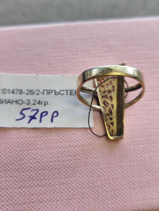 Златен дамски пръстен 3.24гр-14к