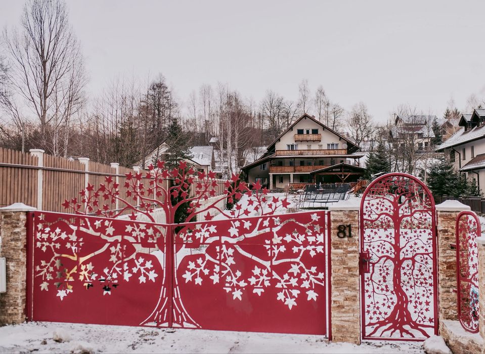 Vila de inchiriat in regim  de pesiune, pe termen lung, minim 2 ani!