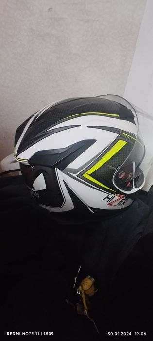 Продам мото шлем