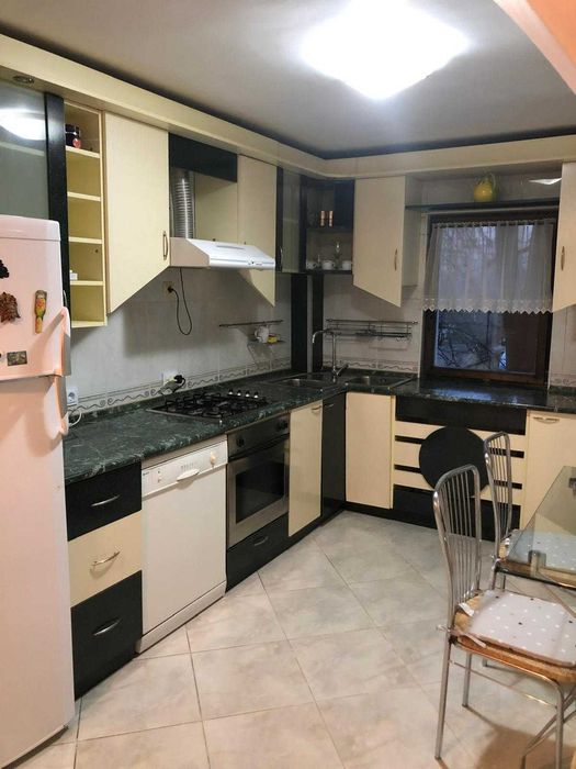 Apartament 3 camere