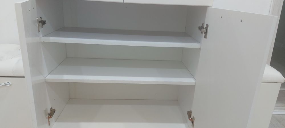 Обувница для прихожей ,б/у