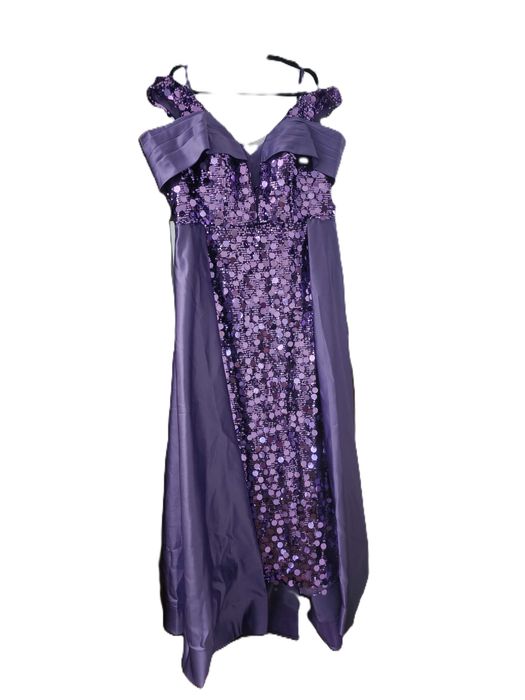 rochie superba - noua, model detaliat in poze