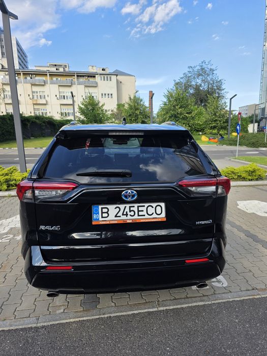 TOYOTA RAV4 2021 — imagine 3