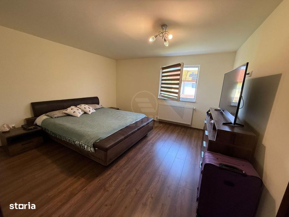 Casa triplex zona Somesului