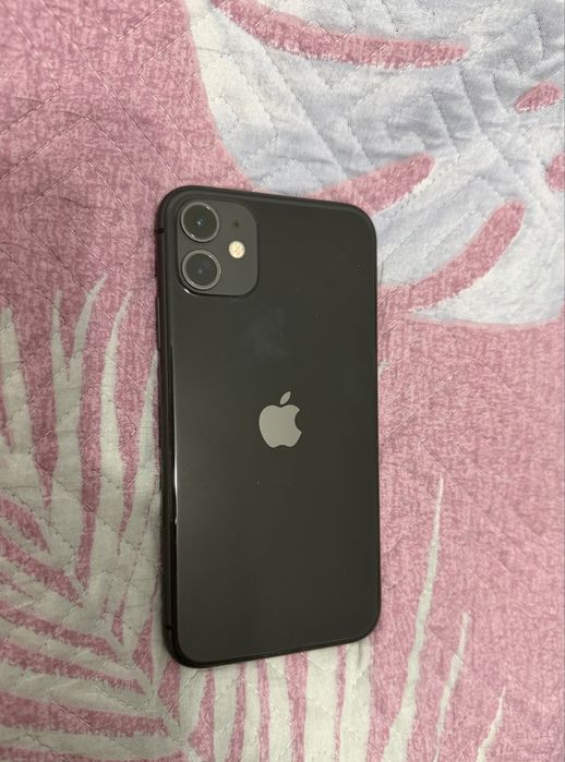 Apple iPhone 11 черный