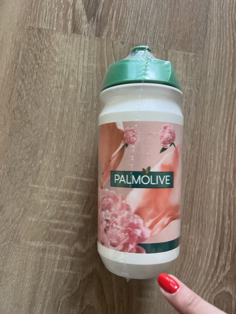 Шише за вода гр. София Младост 4 • OLX.bg