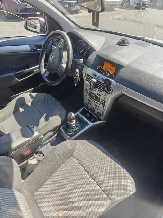 Opel Astra caravan 1.3 cdti