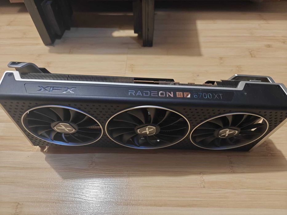 Placa video GPU AMD RX 6700 XT