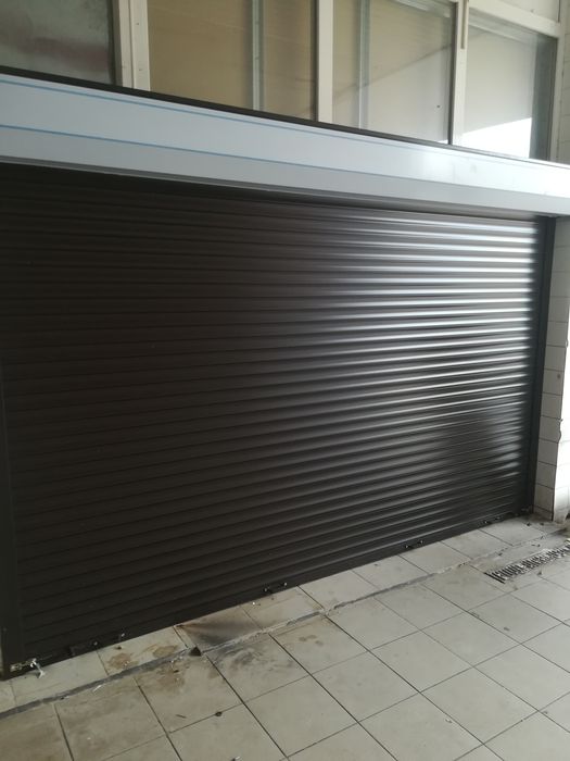 Usi tip Rulou pentru orice Garaj,rulouri exterioare.Vand si repar usa